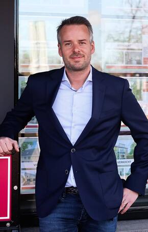 PIETER VAN SOEST