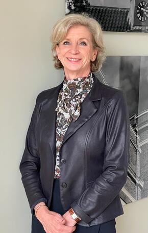 LENY KLAASSEN ARMT
